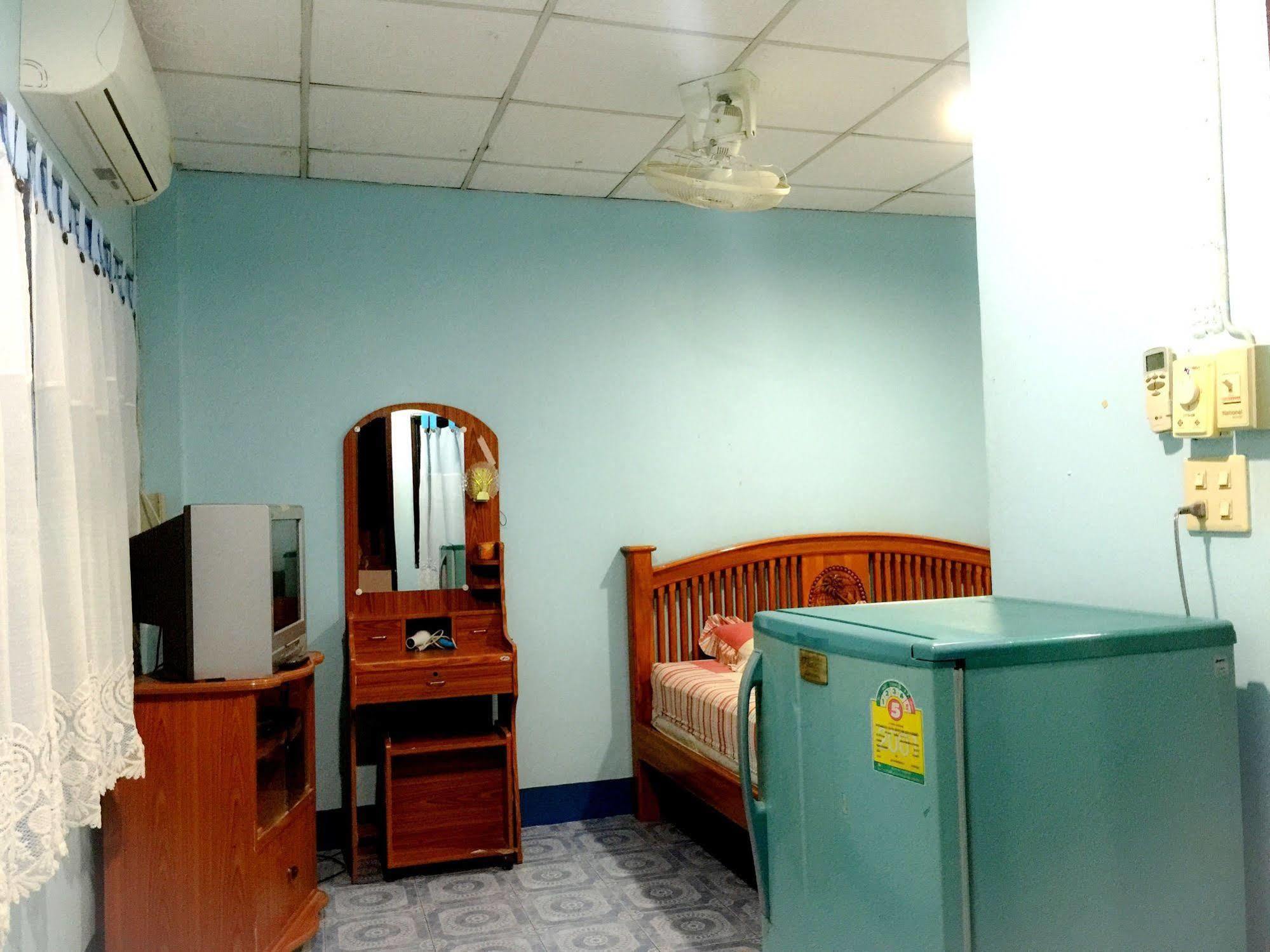 Wandee Guesthouse タオ島 エクステリア 写真