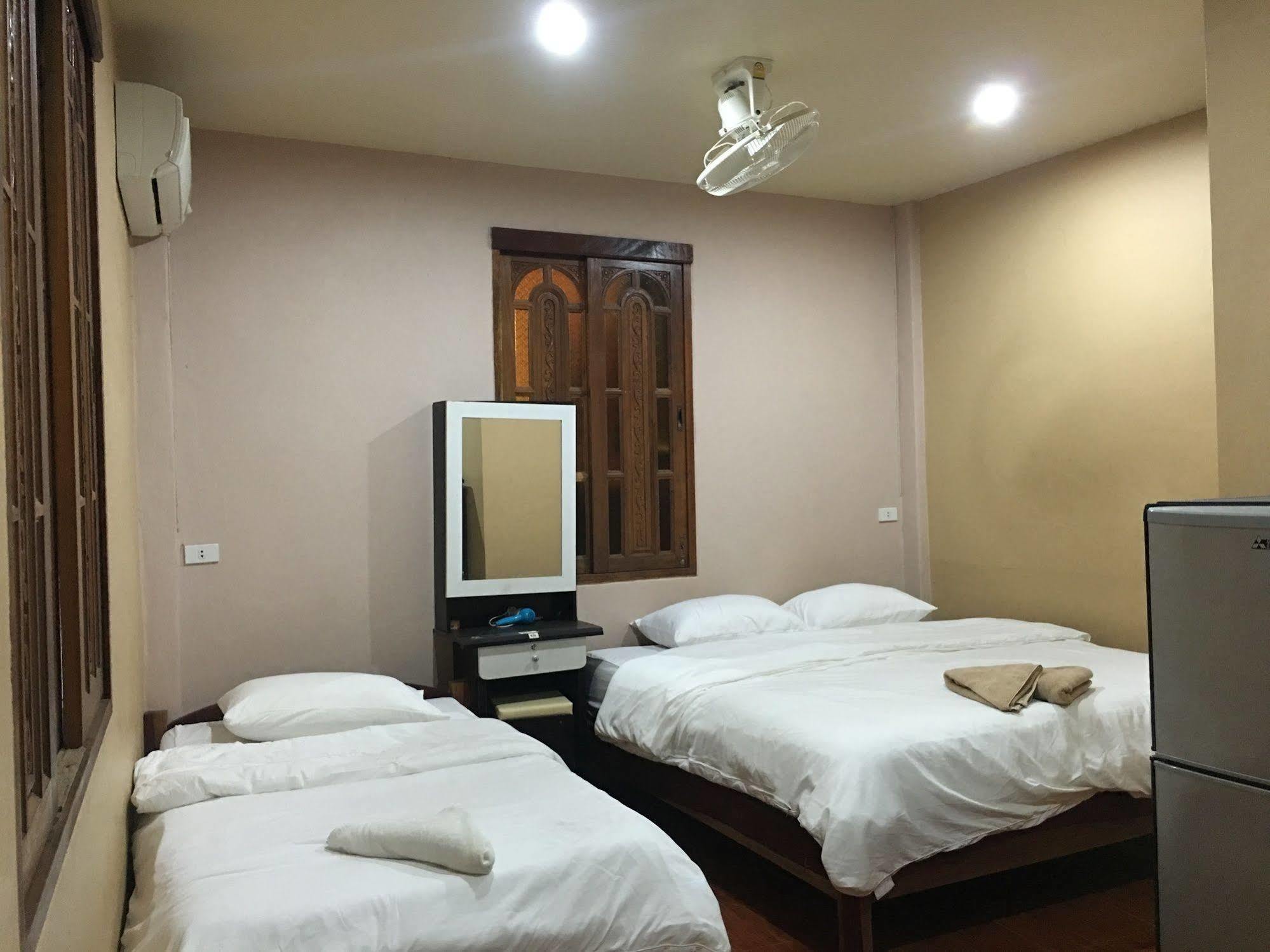 Wandee Guesthouse タオ島 エクステリア 写真