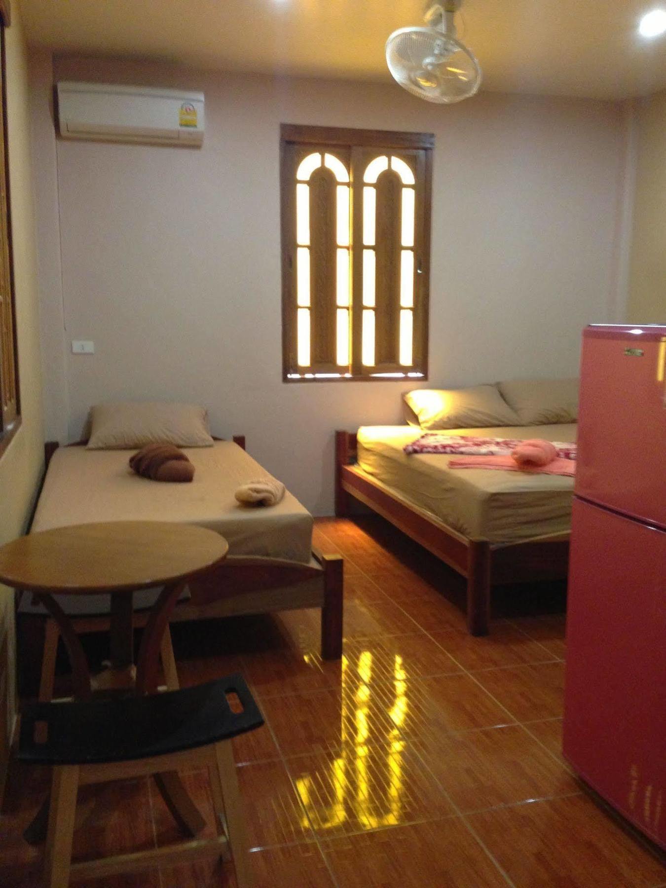 Wandee Guesthouse タオ島 エクステリア 写真